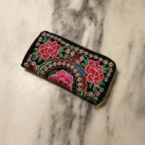 MEXICAN Floral embroidered women’s wallet